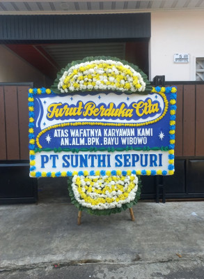 Papan Bunga Duka di Surade